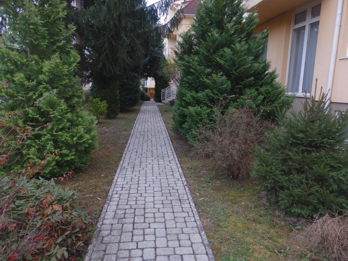 Zoe Apartman Hévíz المظهر الخارجي الصورة